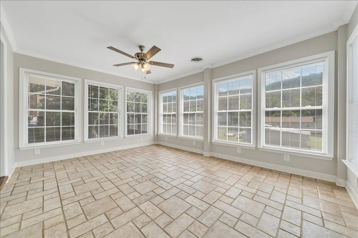 1311 Catawba RD - Photo 21