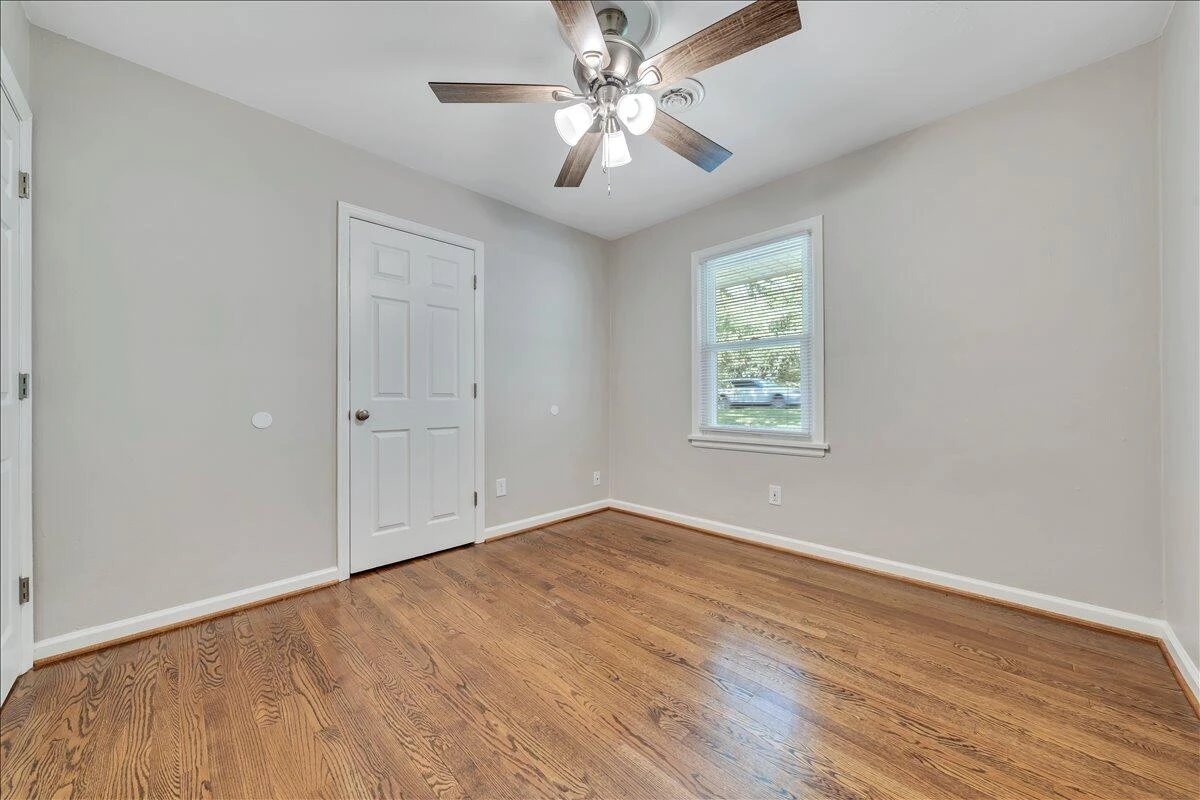 1311 Catawba RD - Photo 25