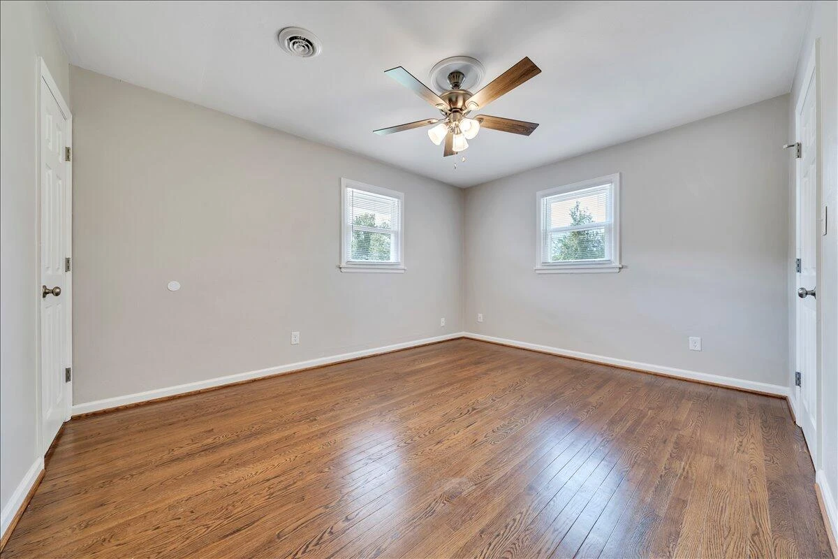 1311 Catawba RD - Photo 29