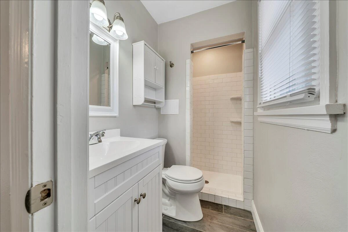 1311 Catawba RD - Photo 32