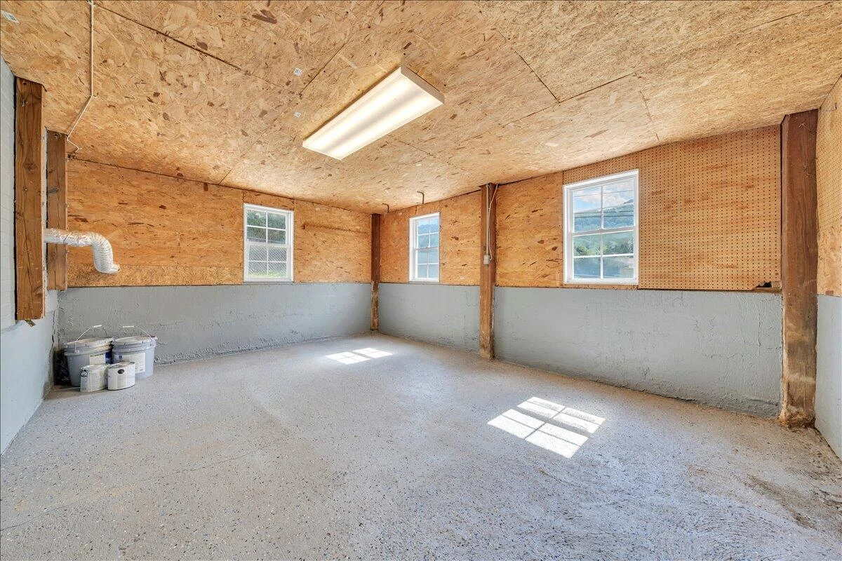 1311 Catawba RD - Photo 45