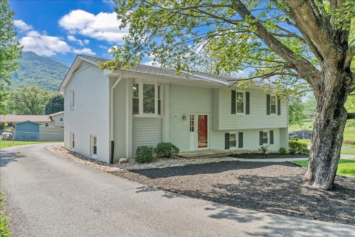 1311 Catawba RD - Photo 59