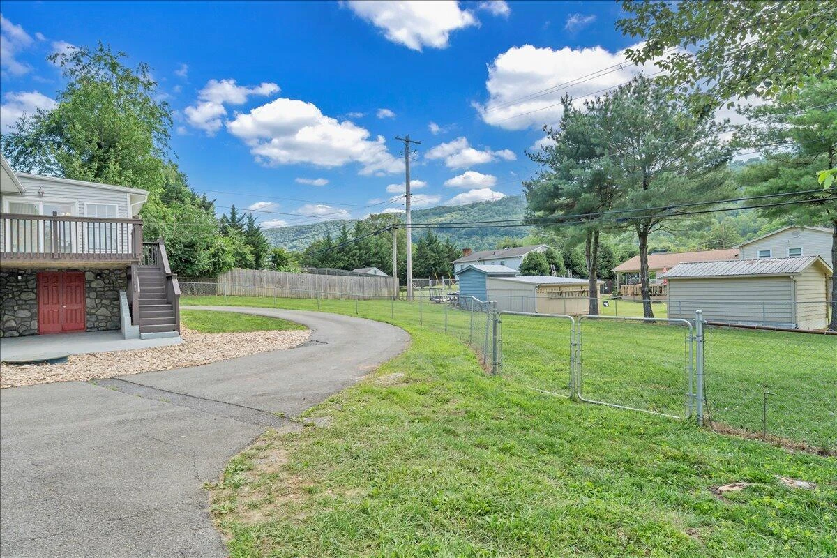 1311 Catawba RD - Photo 70