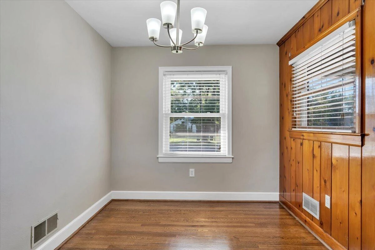 3110 Maplelawn AVE NW - Photo 13