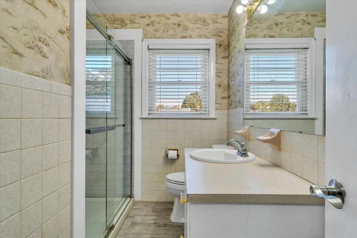 3110 Maplelawn AVE NW - Photo 25