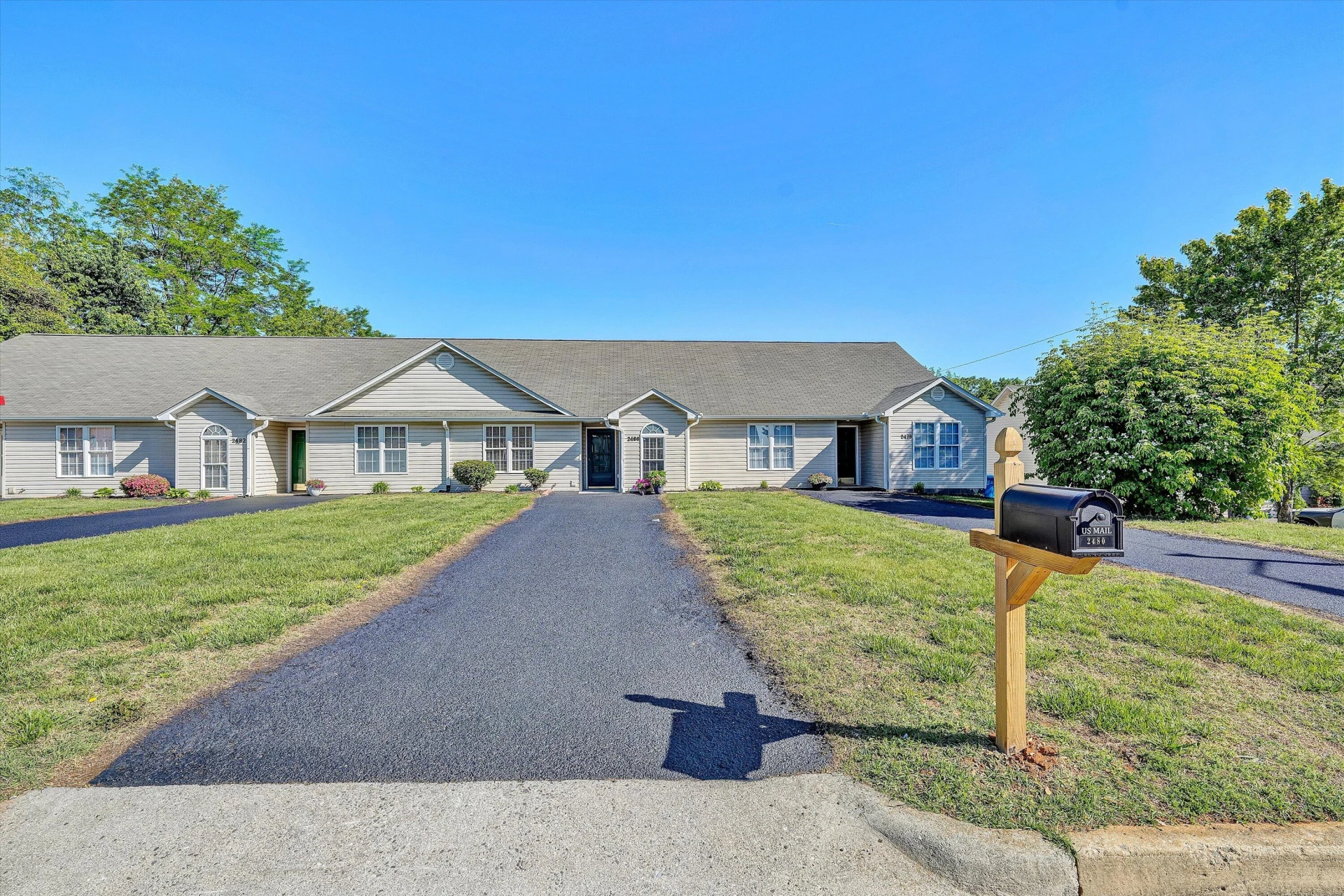 2480 Tuckawana CIR NW #2480 - Photo 4