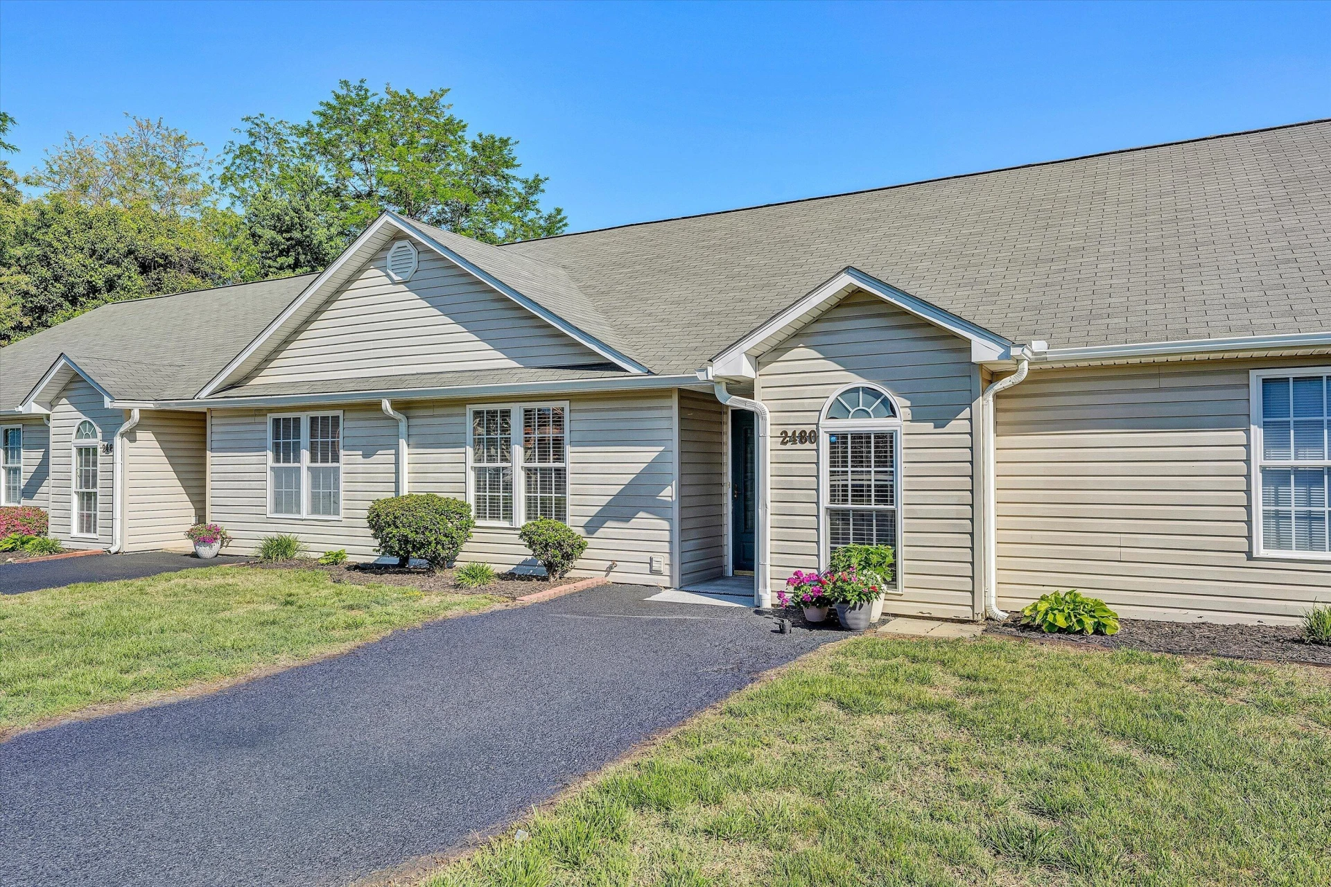 2480 Tuckawana CIR NW #2480 - Photo 5