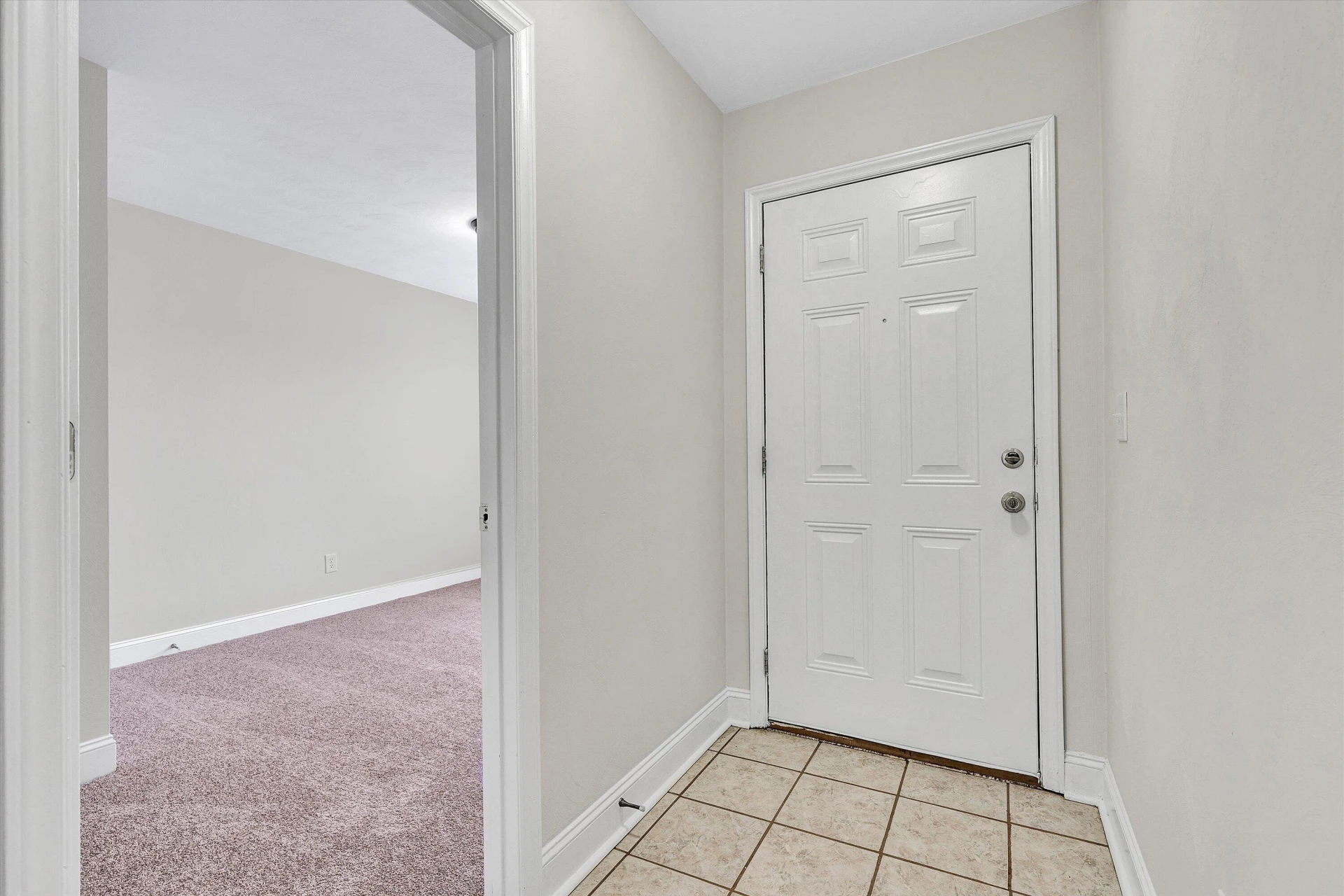 2478 Tuckawana CIR NW - Photo 8