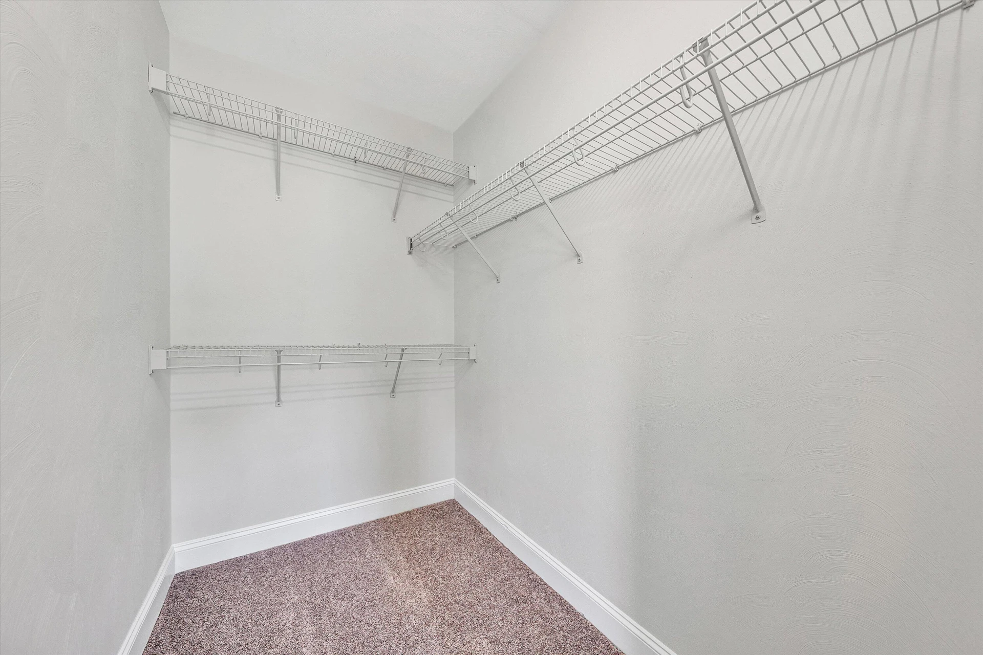 2478 Tuckawana CIR NW - Photo 16