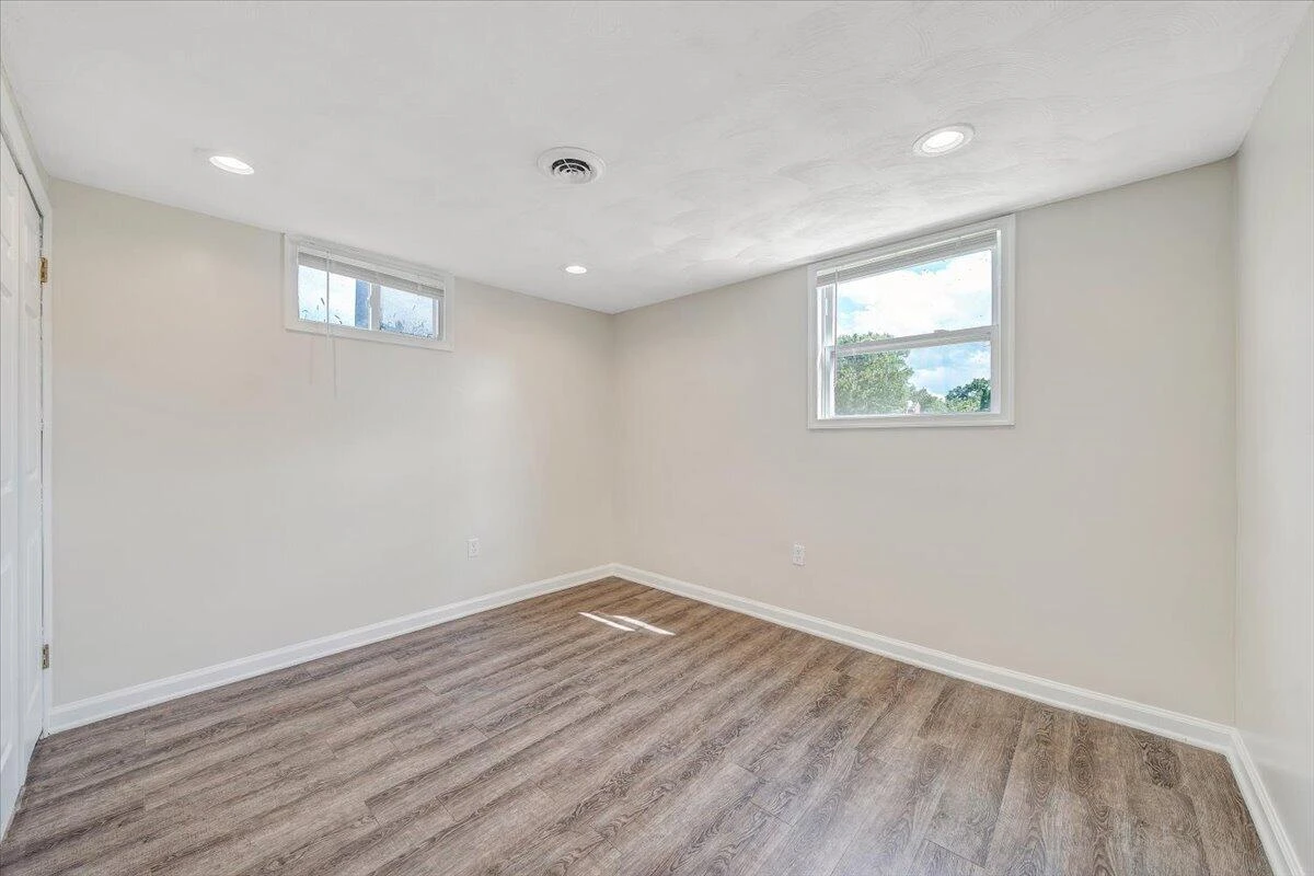 1302 22nd ST NW - Photo 22