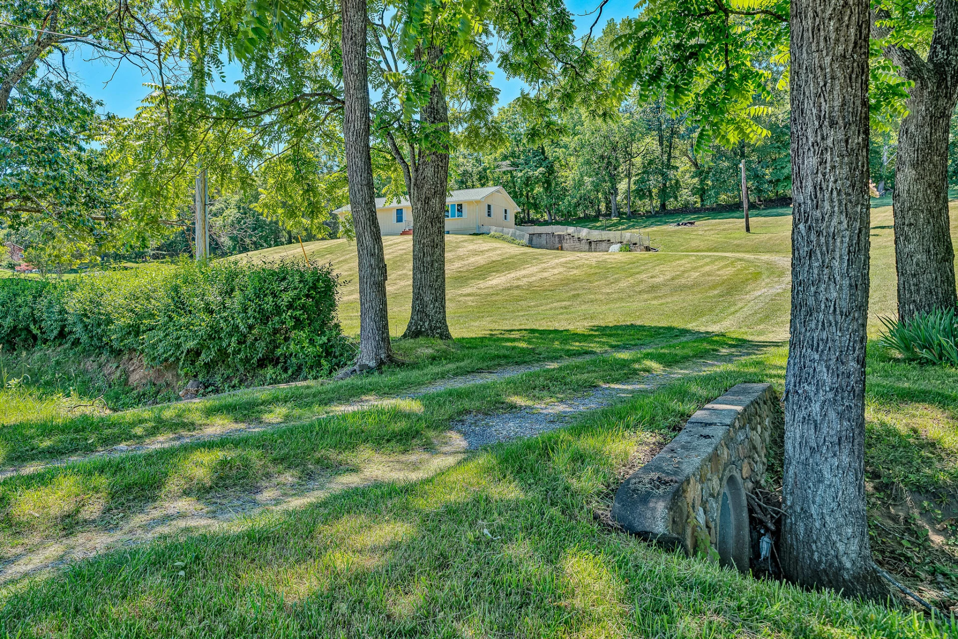 1944 Nace RD - Photo 30
