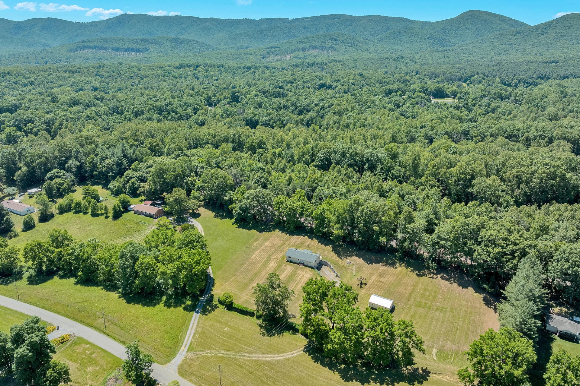 1944 Nace RD - Photo 35