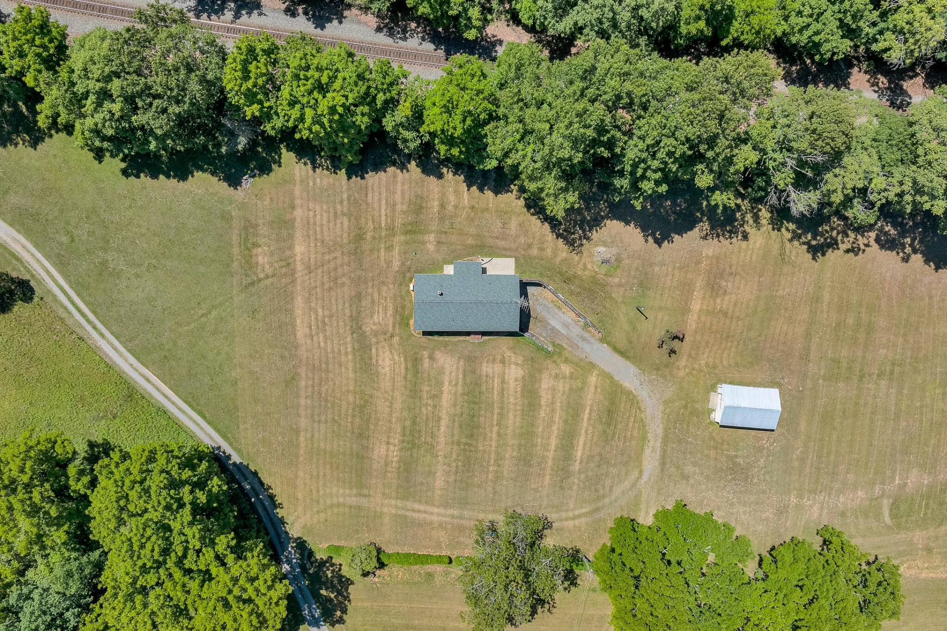 1944 Nace RD - Photo 36