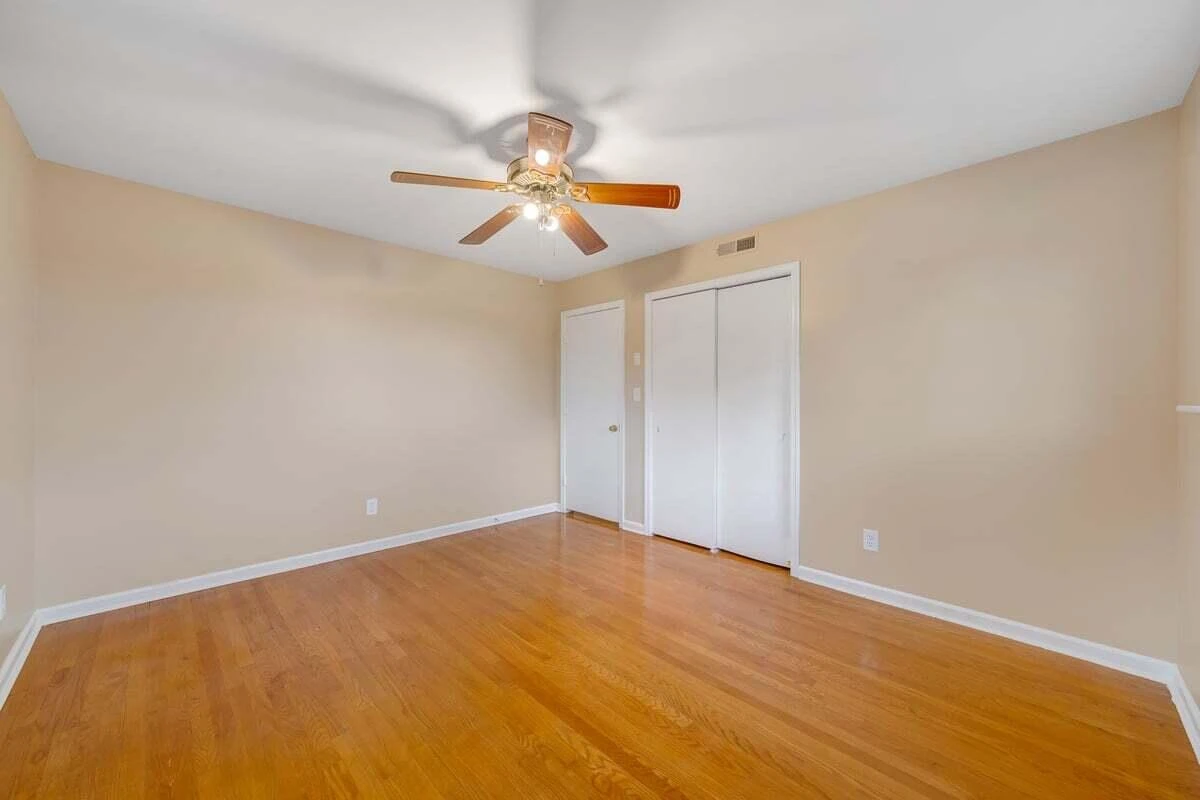 504 McGeorge DR - Photo 23