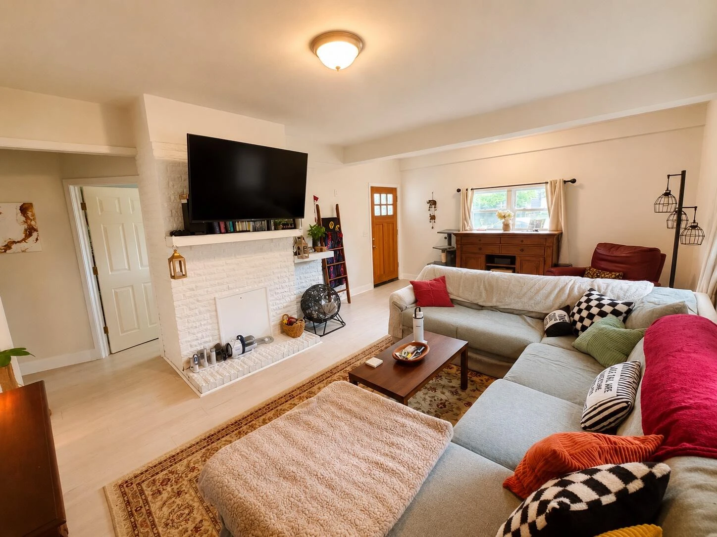 1316 Chapman AVE SW - Photo 3