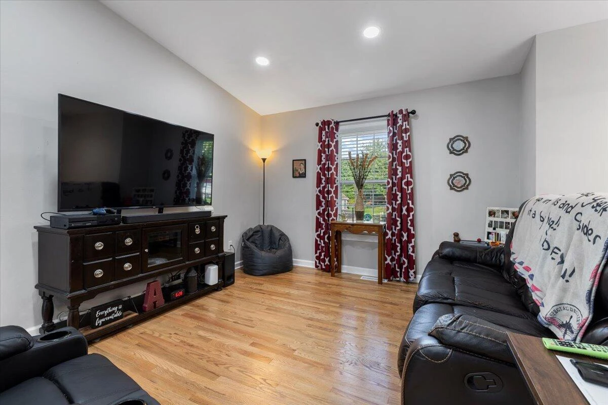 61 Bounty CT - Photo 6
