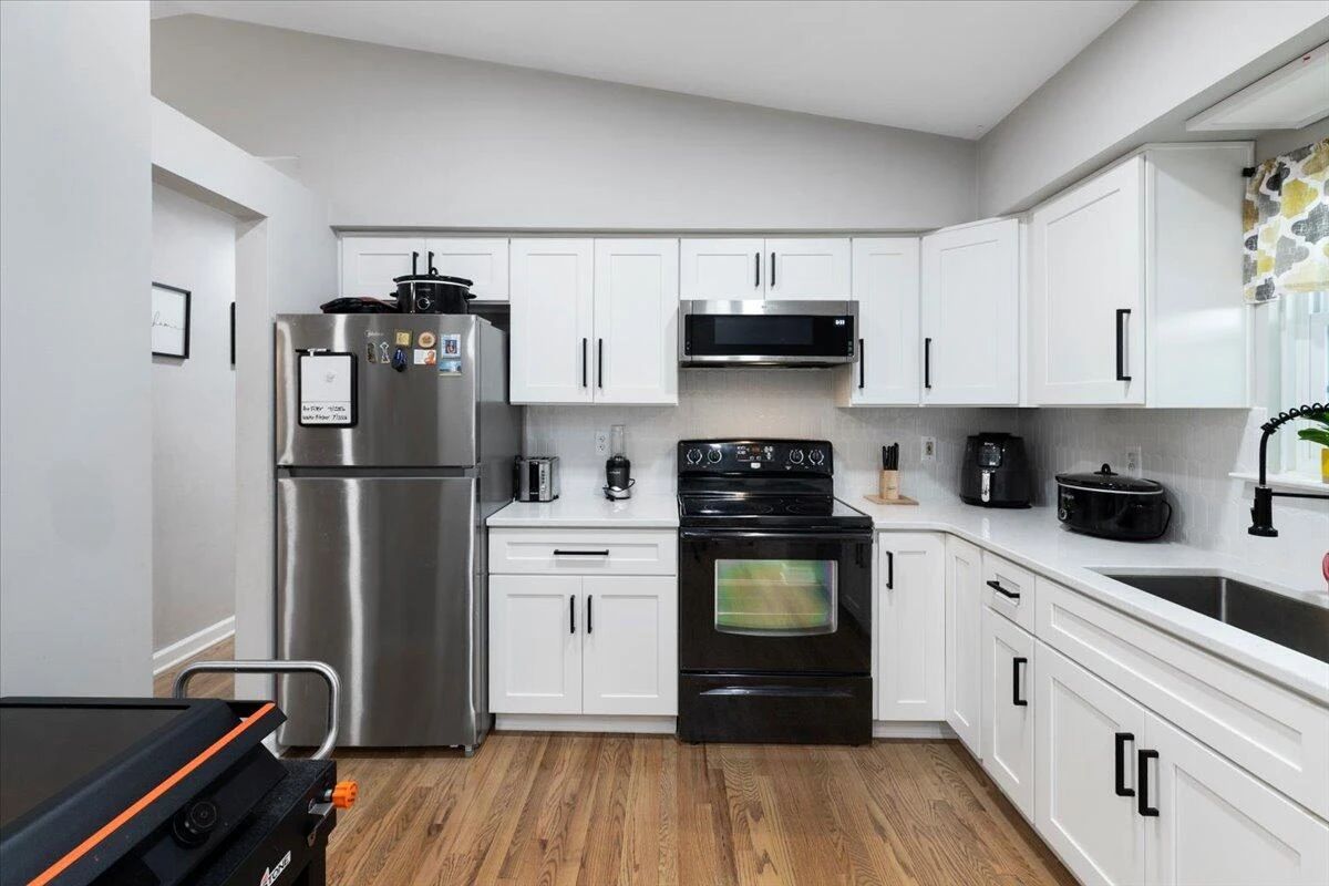 61 Bounty CT - Photo 12