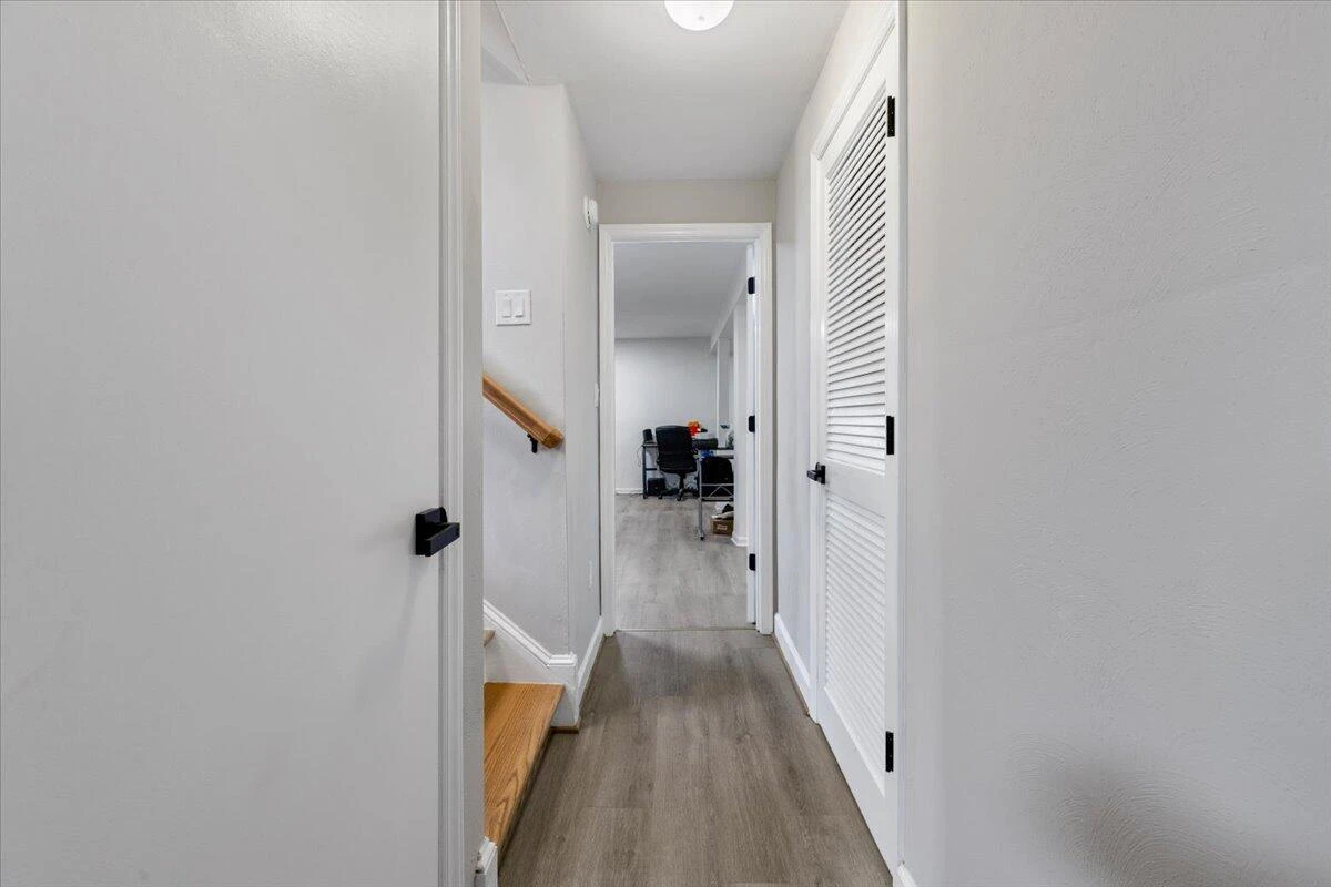 61 Bounty CT - Photo 26