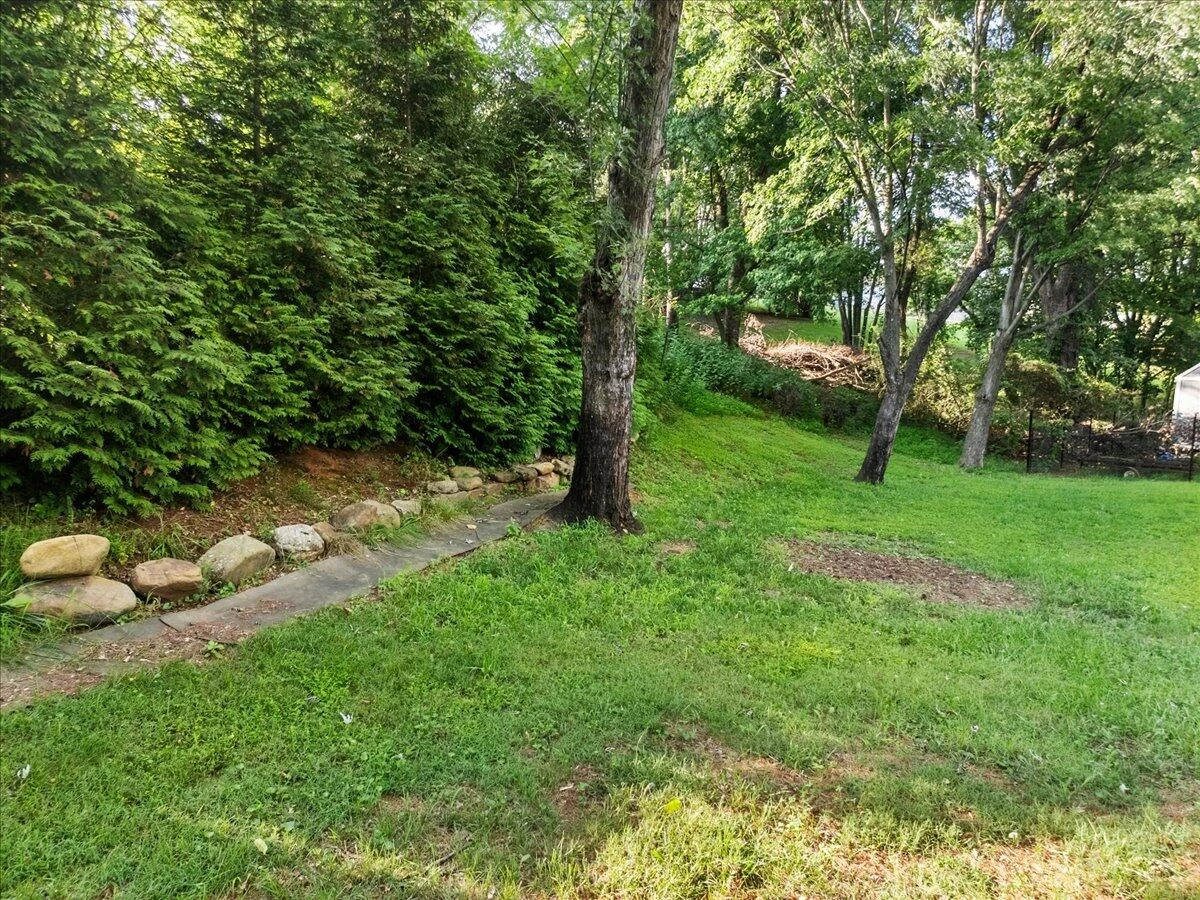 61 Bounty CT - Photo 44