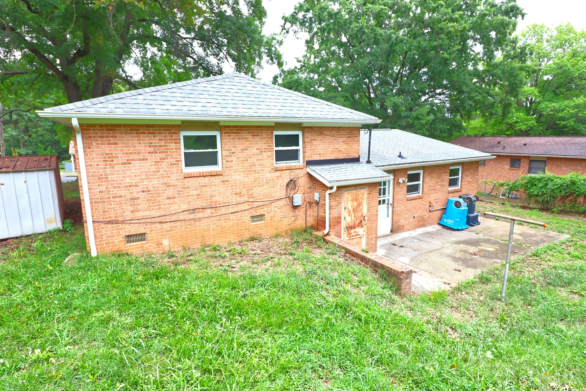 1611 Norris DR NW - Photo 2