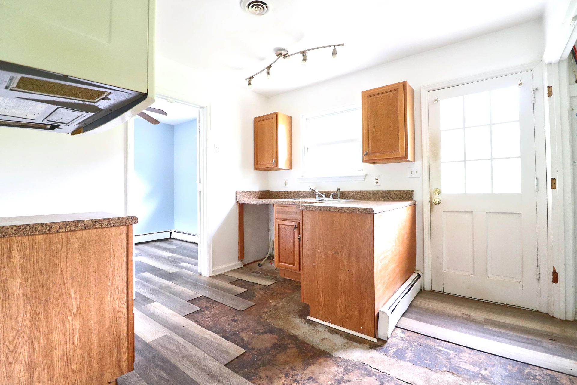 1611 Norris DR NW - Photo 7
