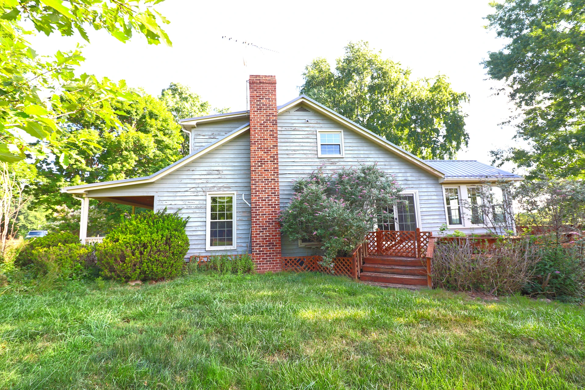 4613 Mountain Pride RD - Photo 2