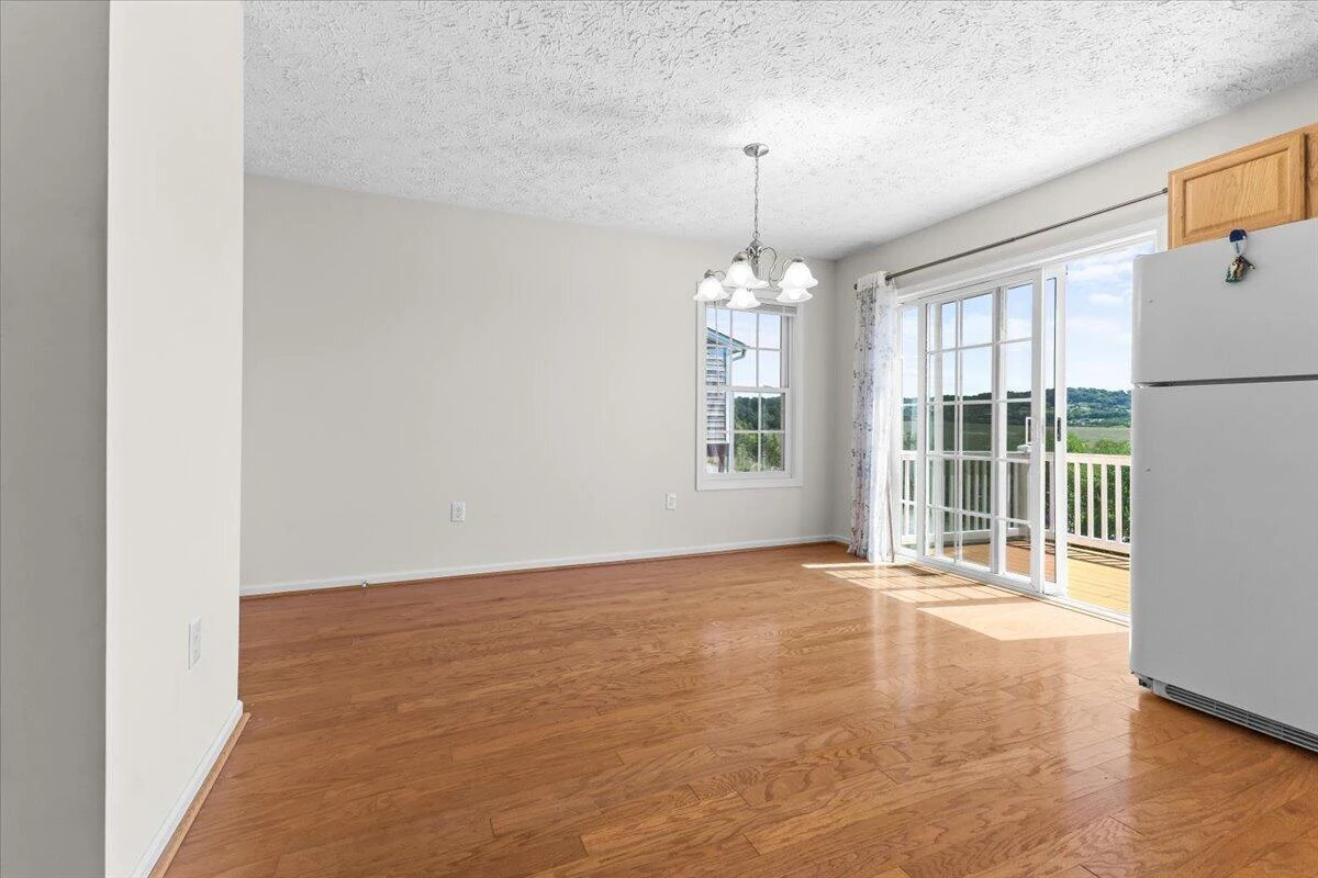 77 Pinnacle LN - Photo 8