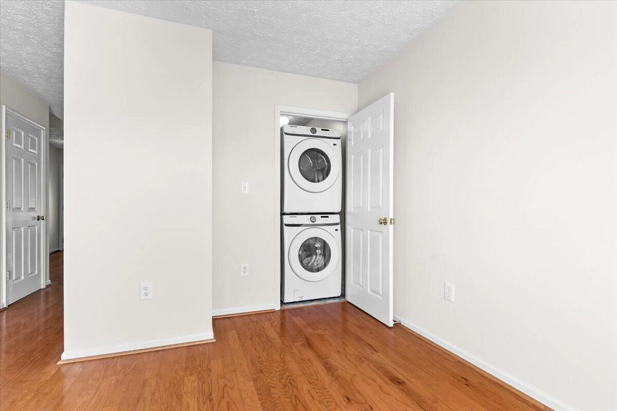 77 Pinnacle LN - Photo 9
