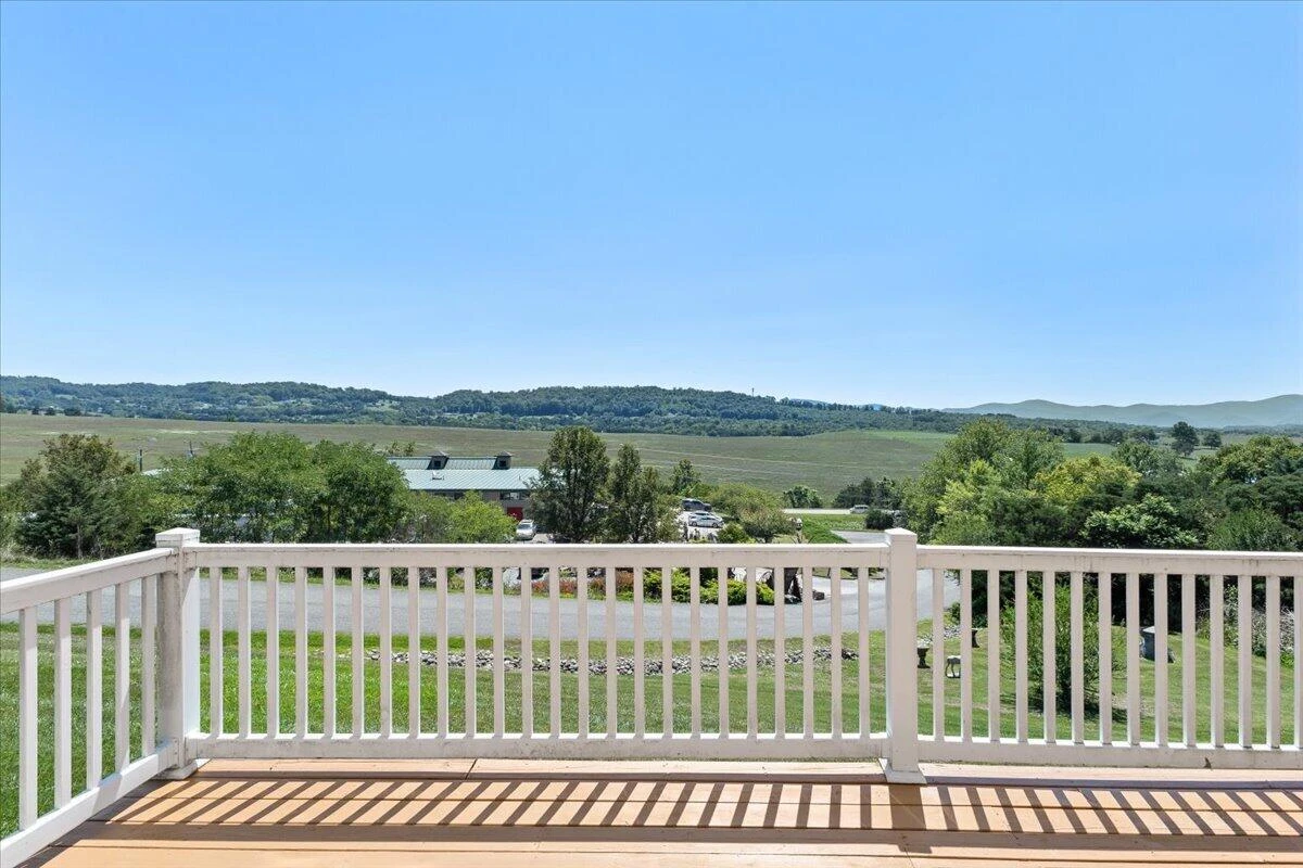 77 Pinnacle LN - Photo 11