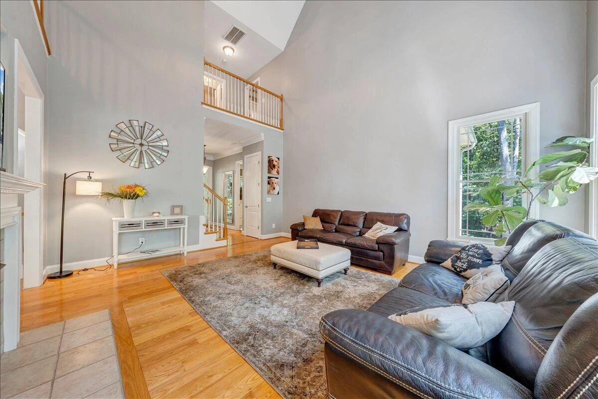 235 Waverly LN - Photo 10