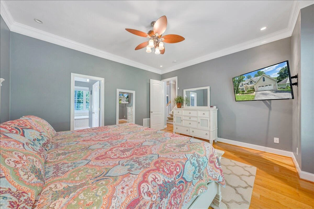 235 Waverly LN - Photo 38
