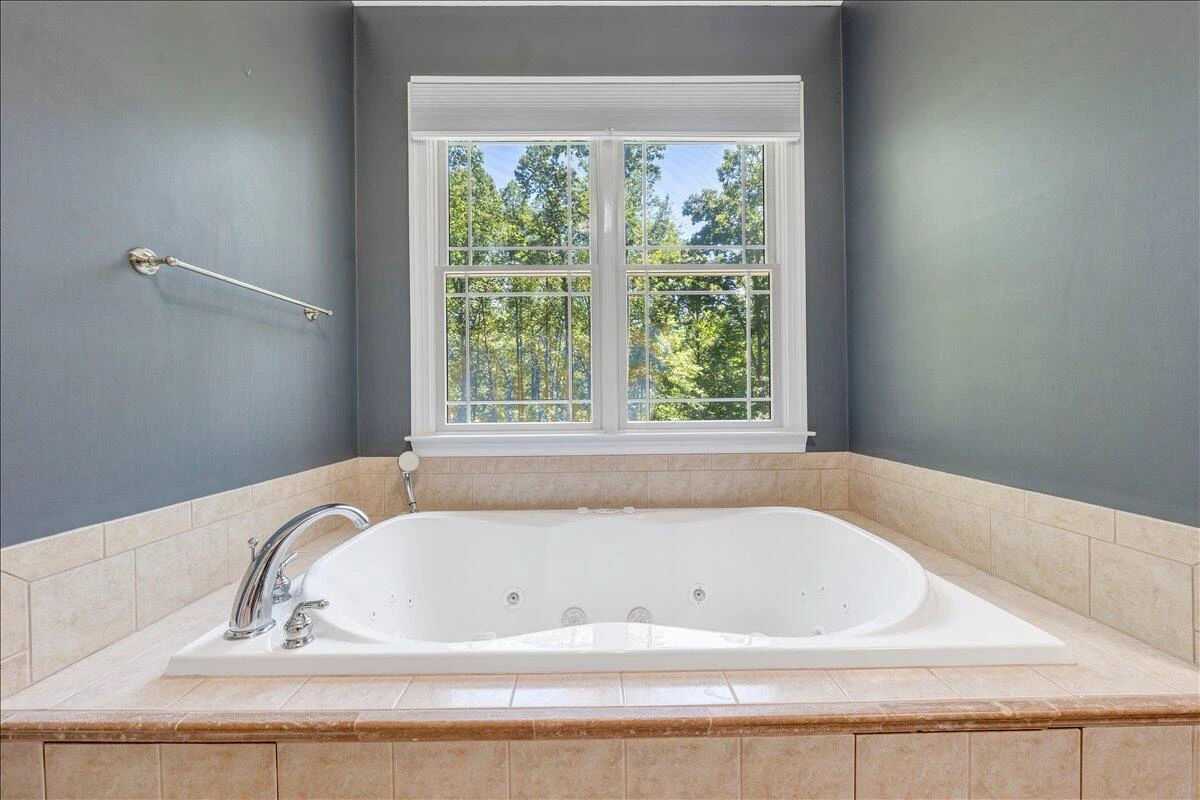 235 Waverly LN - Photo 40