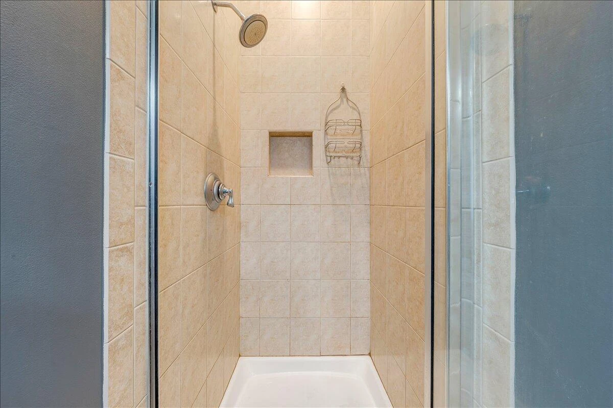 235 Waverly LN - Photo 42