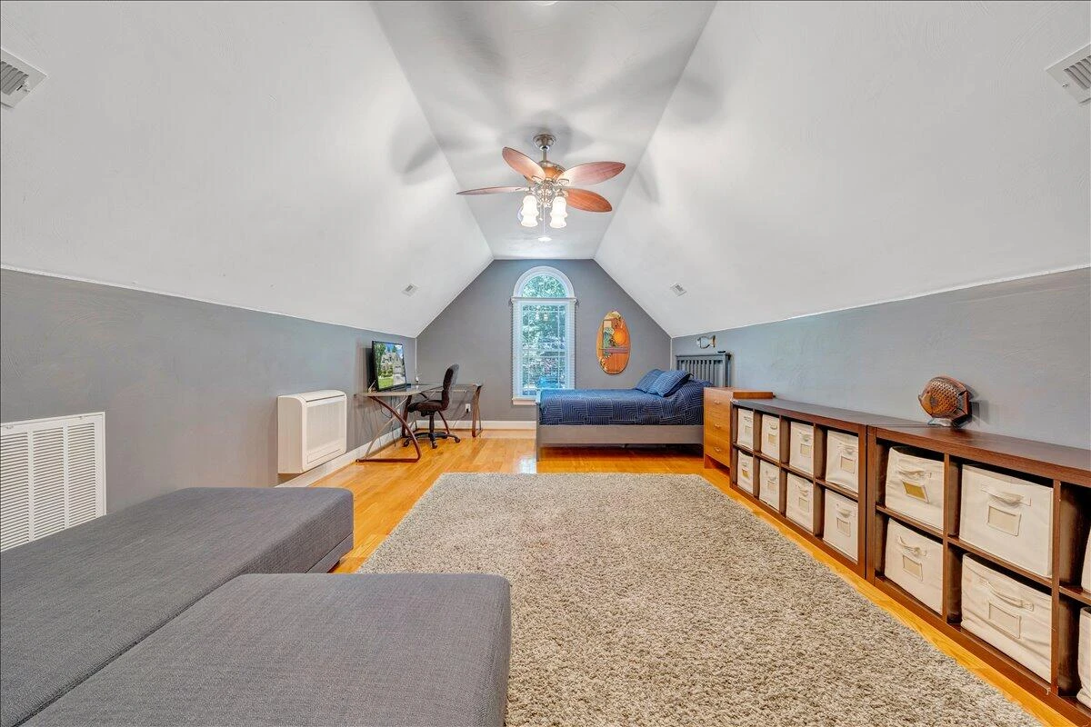 235 Waverly LN - Photo 52