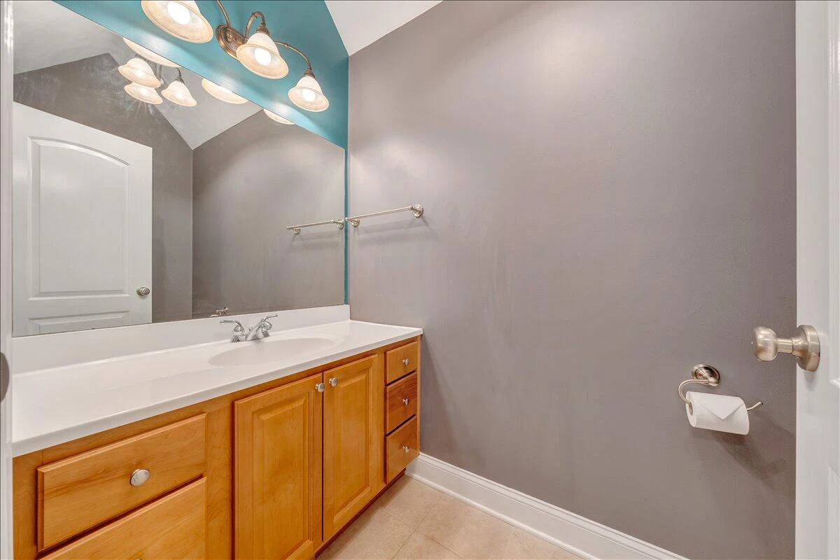 235 Waverly LN - Photo 55
