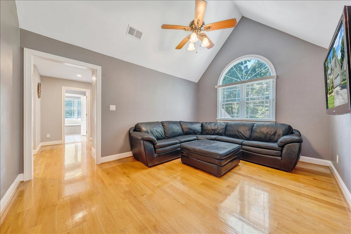 235 Waverly LN - Photo 56