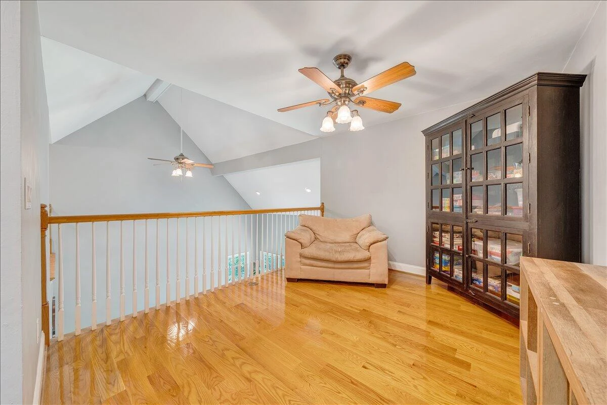 235 Waverly LN - Photo 60