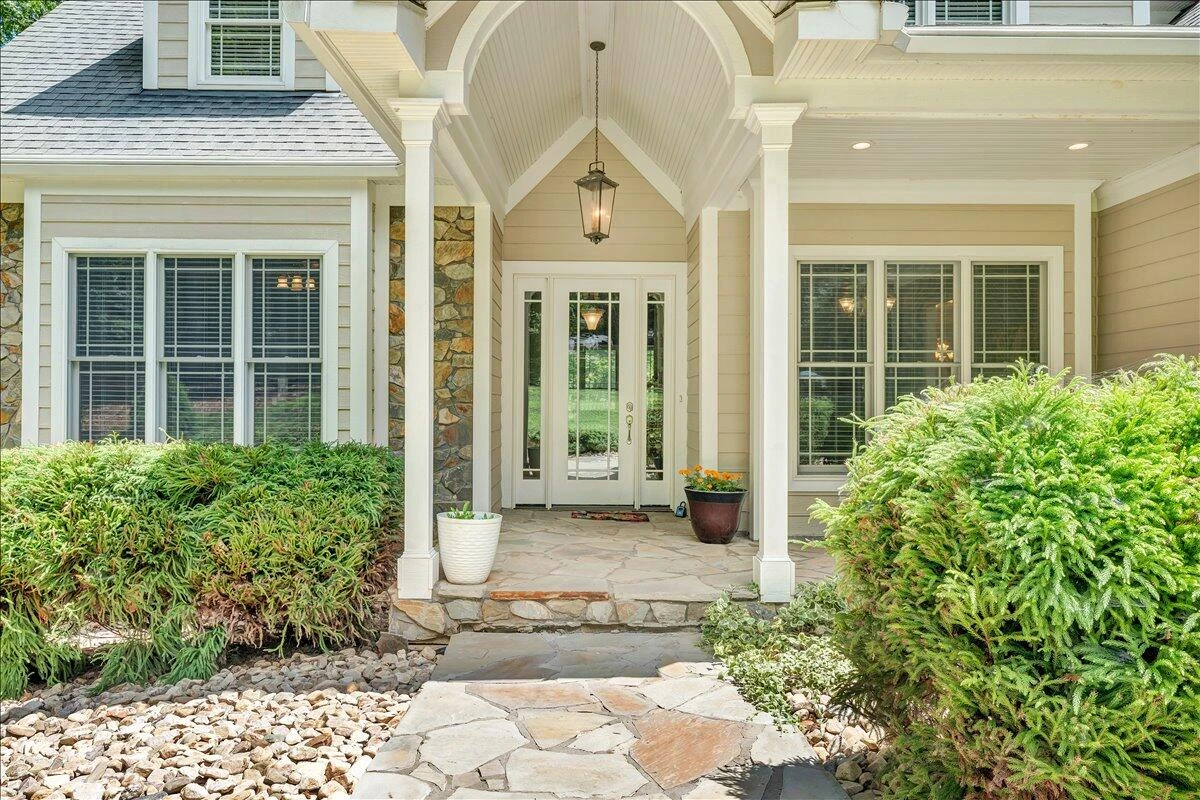 235 Waverly LN - Photo 85