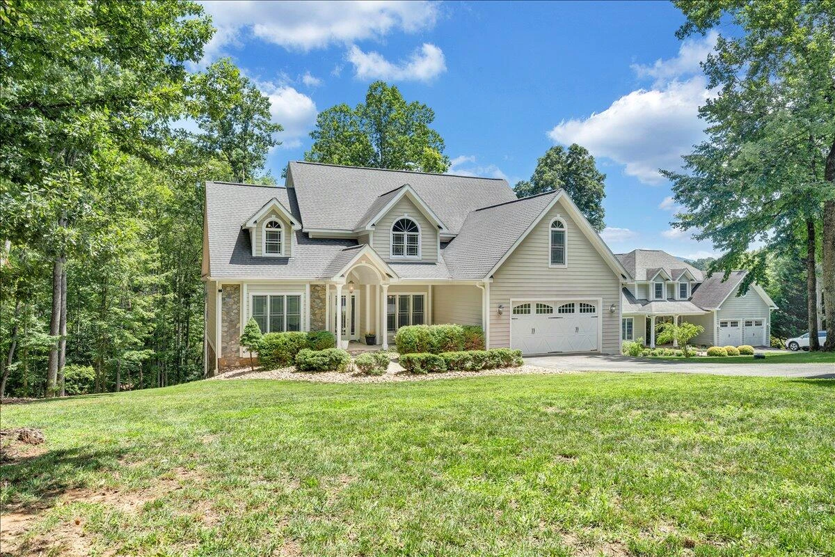235 Waverly LN - Photo 90