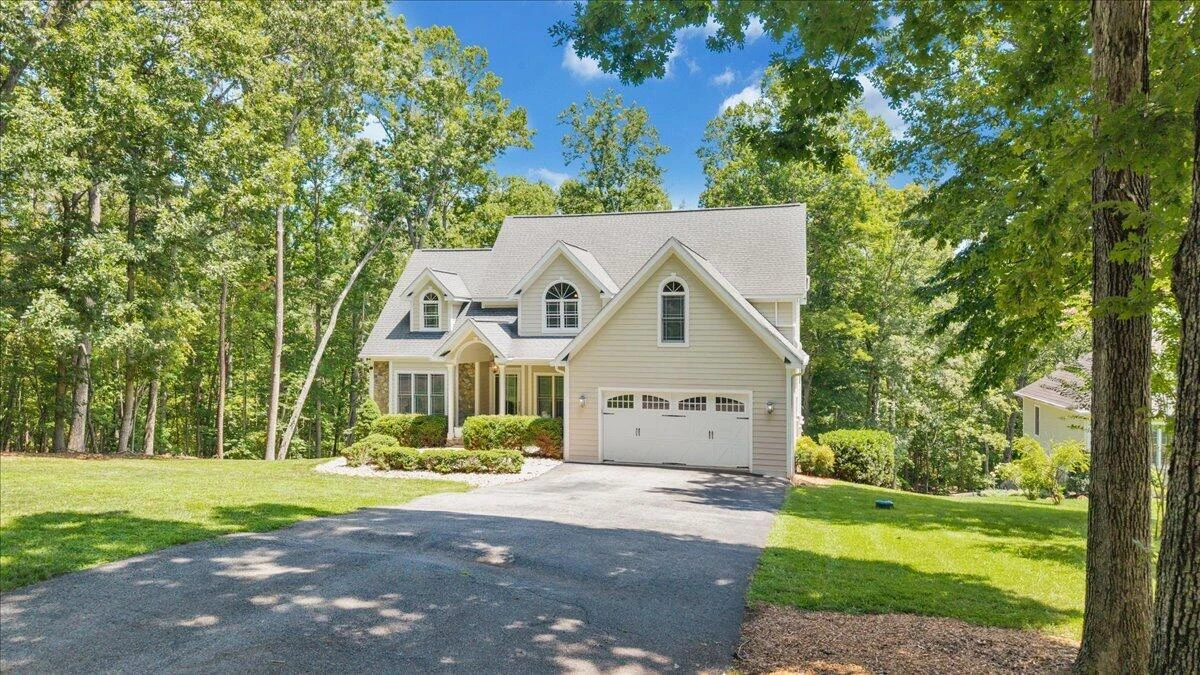 235 Waverly LN - Photo 97