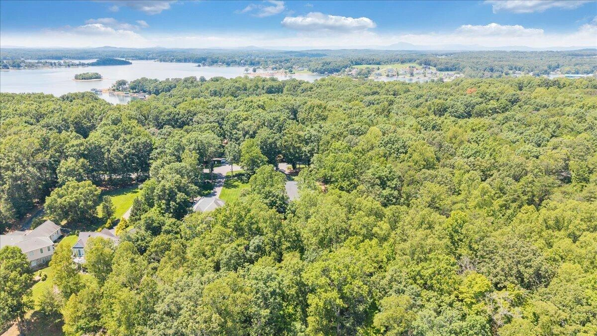 235 Waverly LN - Photo 111