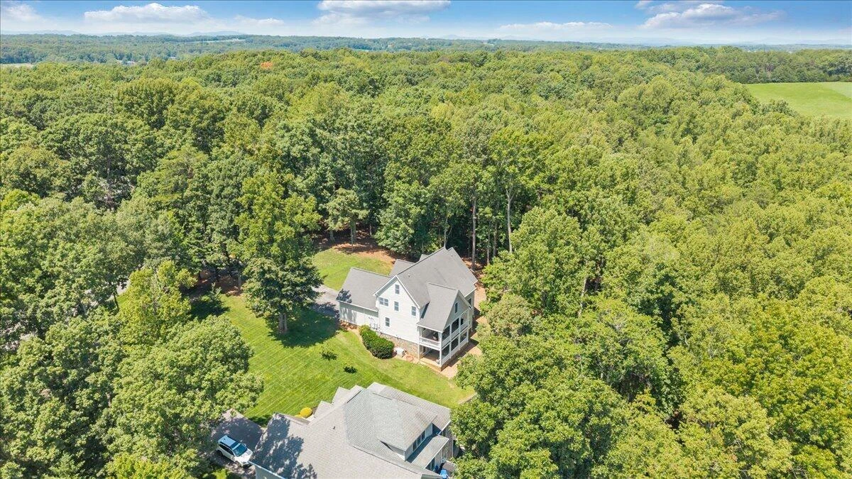 235 Waverly LN - Photo 113