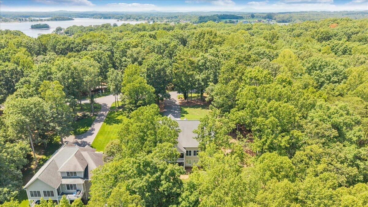 235 Waverly LN - Photo 123