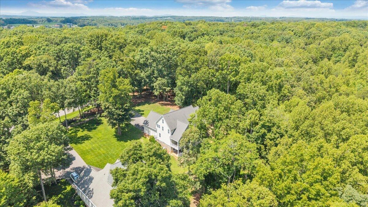 235 Waverly LN - Photo 124