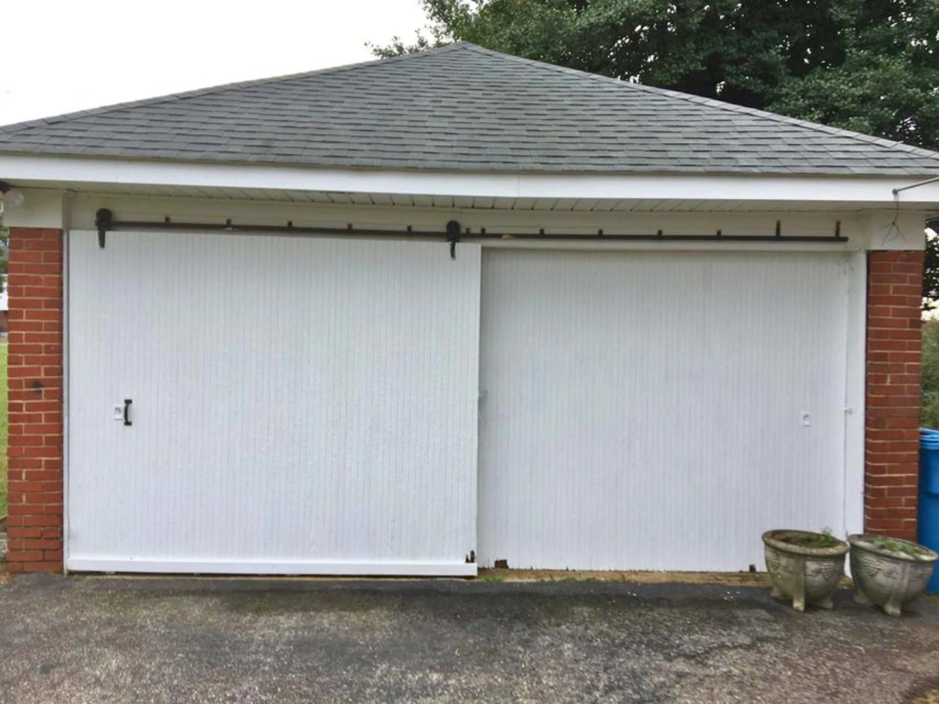 3023 Pioneer RD NW - Photo 3