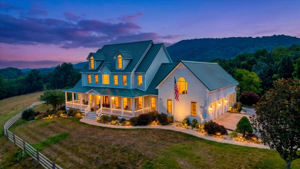 544 Pico RD - Photo 2