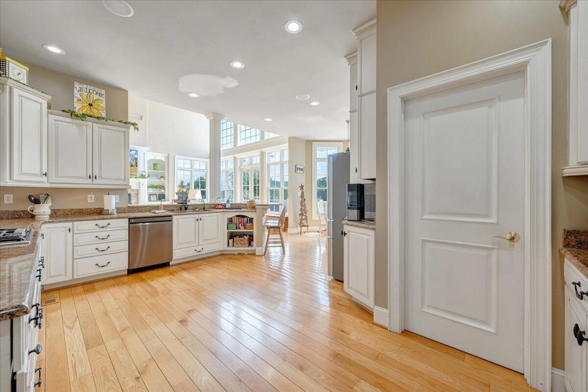 544 Pico RD - Photo 39