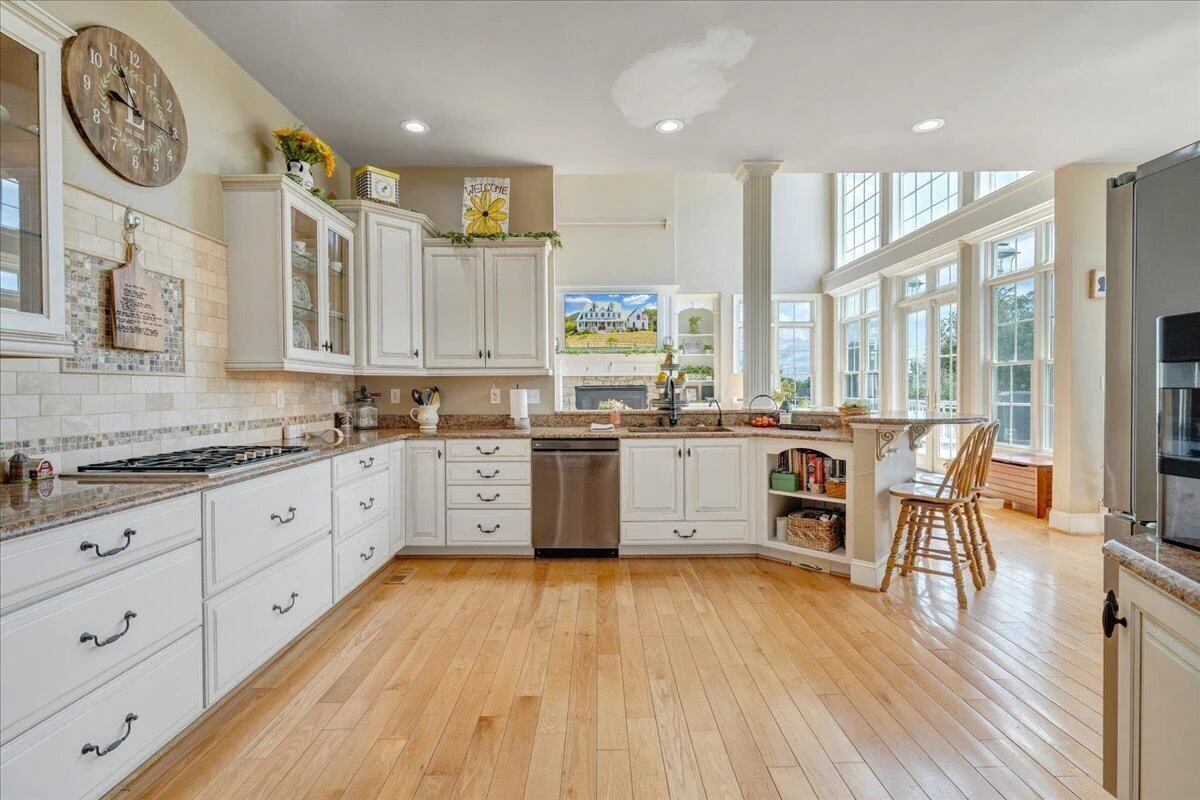 544 Pico RD - Photo 40