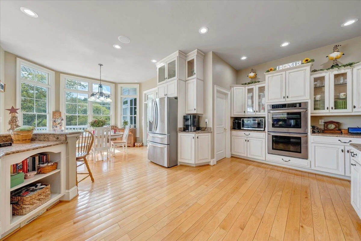 544 Pico RD - Photo 42