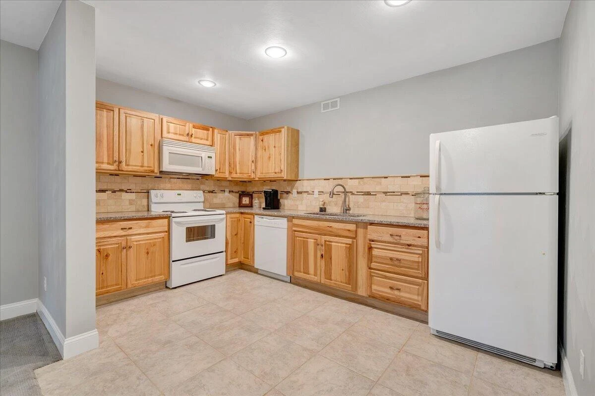 544 Pico RD - Photo 93
